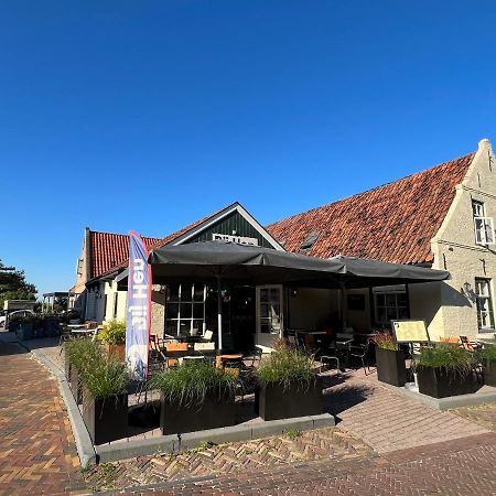 מלון הולום Bij Hen Op Ameland מראה חיצוני תמונה